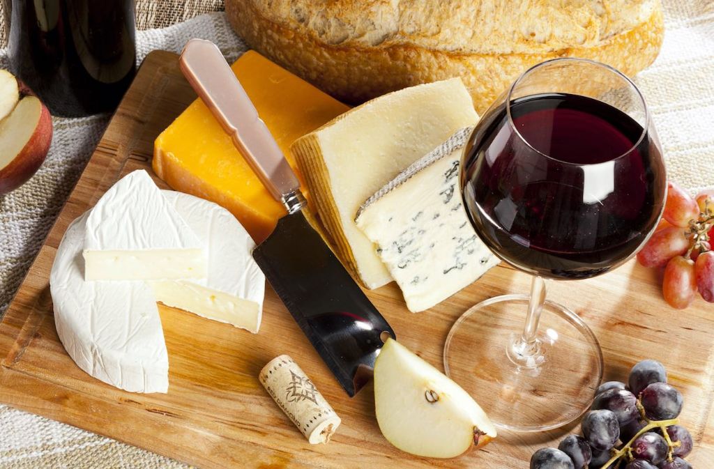El queso y el vino, la pareja perfecta.