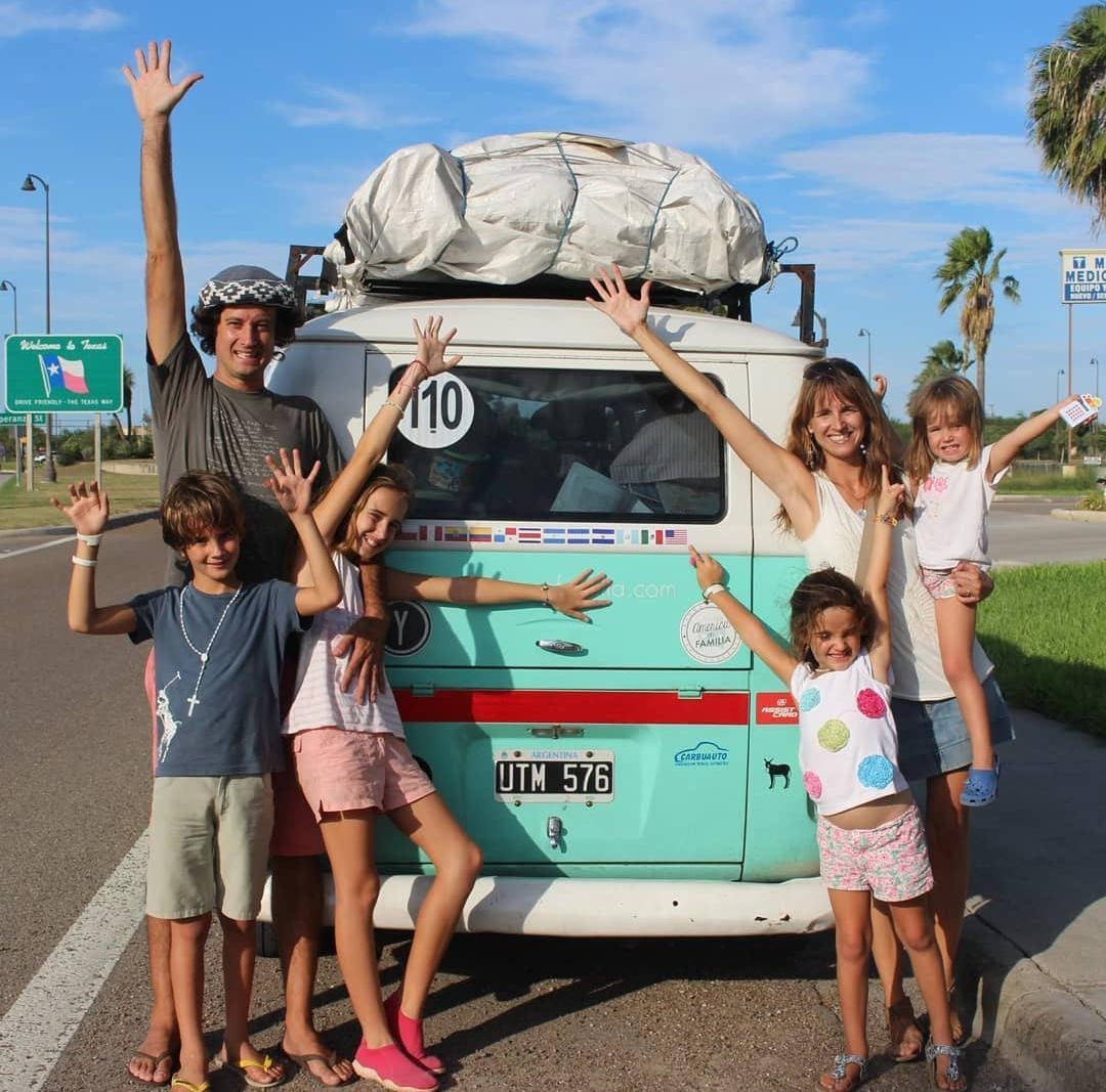 Los locos de la combi