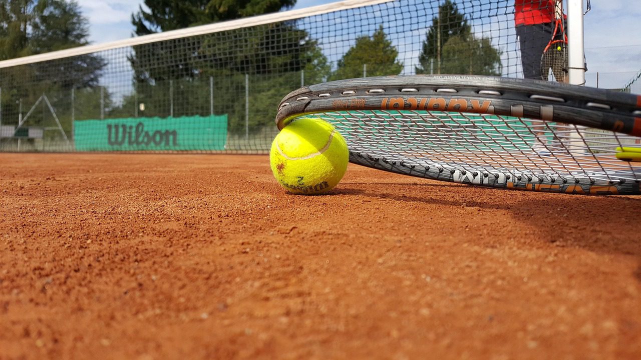El polvo de ladrillo, superficie en la que el tenis argentino se destaca, aunque atraviesa un mal momento