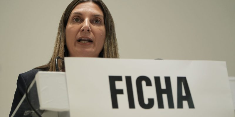 SILVIA LOSPENNATO Silvia Lospennato, candidata del PRO a legisladora de la Ciudad