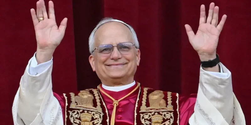 leon-xiv_47834155_20250509184133